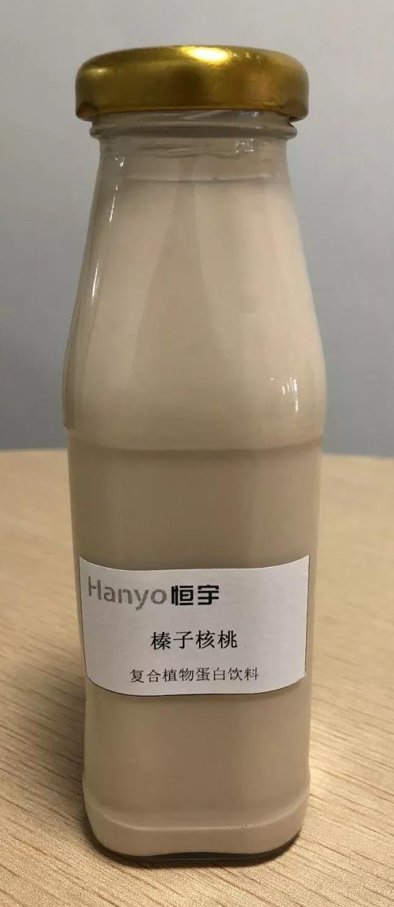 榛子核桃乳饮料