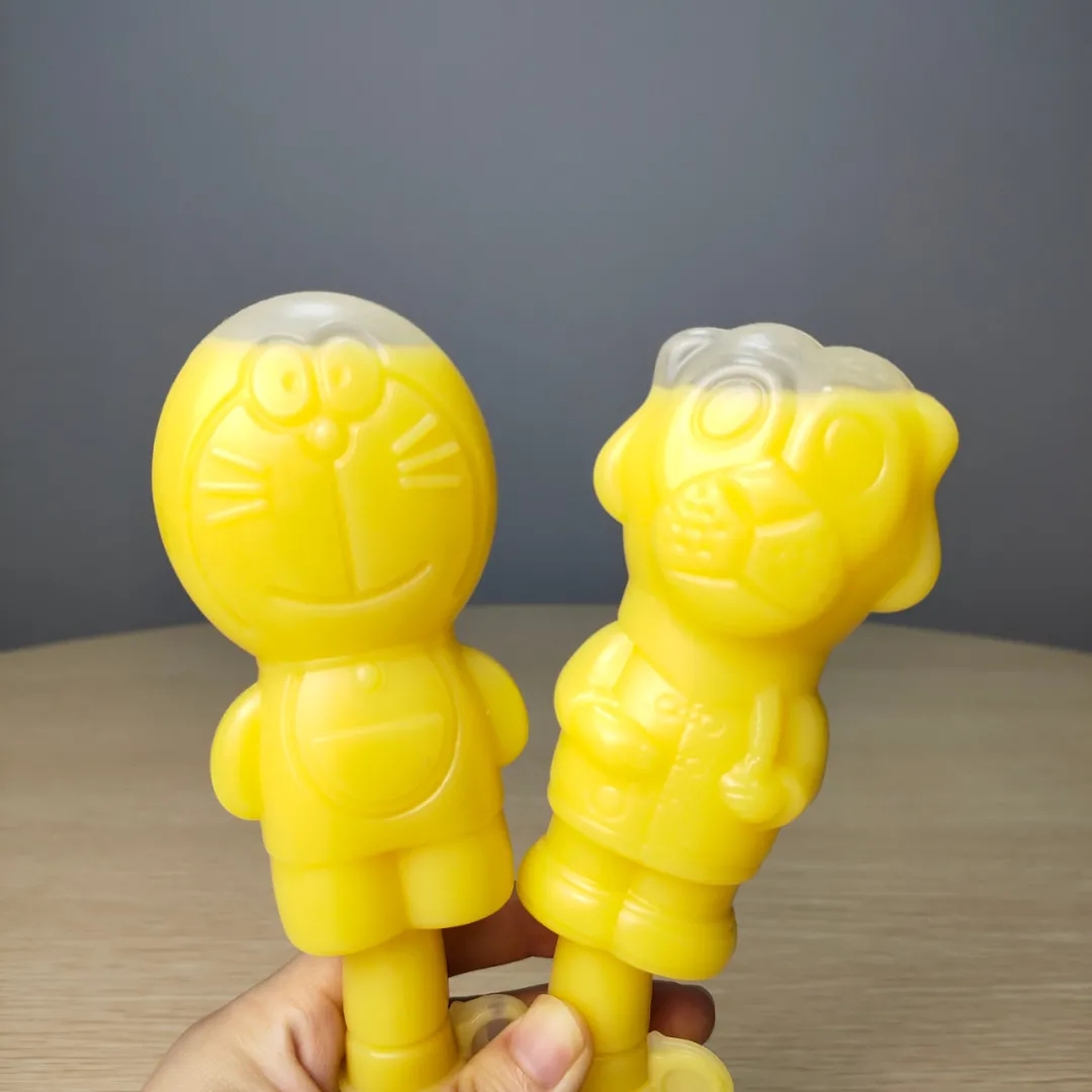 香蕉牛奶挤挤冰