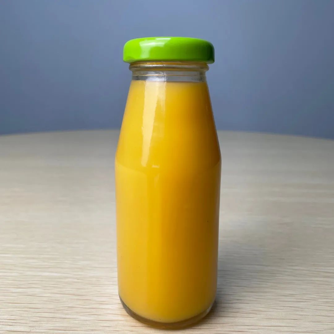 香蕉牛油果味饮料